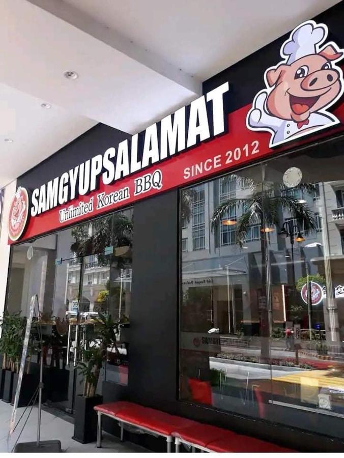 Staycation Condotel @150Newport Pasay City Манила Екстериор снимка